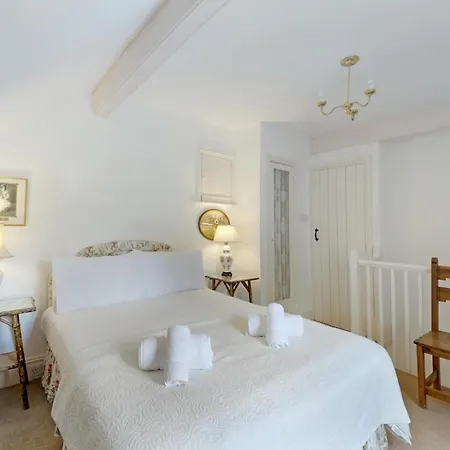 2 Bed In Grasmere Oc-Lr125 شقة