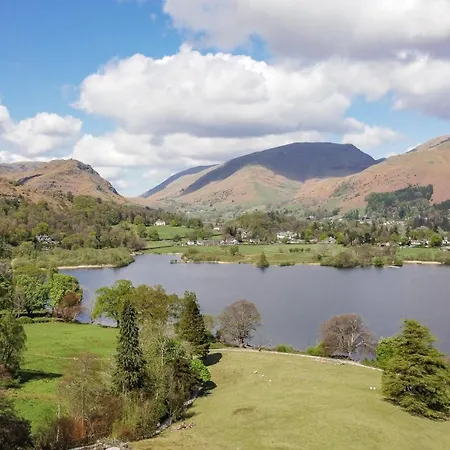 Сasa de vacaciones Poet's View *